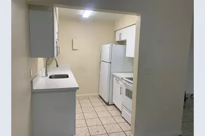 4059 NW 31st Ave, Unit #3, Lauderdale Lakes, FL 33309 - Photo 8