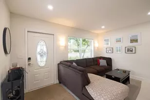 140 NW 46th St, Oakland Park, FL 33309 - Photo 4