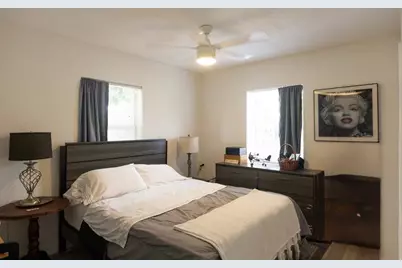 140 NW 46th St, Oakland Park, FL 33309 - Photo 8