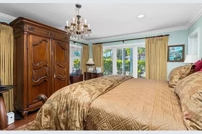 359  Poinciana Dr, Fort Lauderdale, FL 33301 - Photo 22