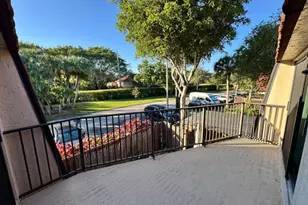 8535 Boca Rio Dr, Boca Raton, FL 33433 - Photo 18