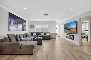 407 SE 5th St, Dania Beach, FL 33004 - Photo 6