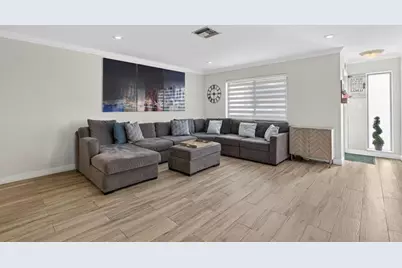 407 SE 5th St, Dania Beach, FL 33004 - Photo 4