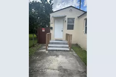 2312  Cleveland St, Unit #2312, Hollywood, FL 33020 - Photo 2