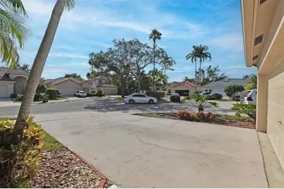 716  Juniper Ln, Weston, FL 33327 - Photo 26