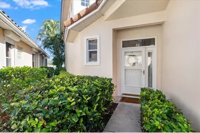 1725  Victoria Cir, Vero Beach, FL 32967 - Photo 4