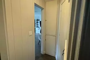 1509 NE 35th St, Oakland Park, FL 33334 - Photo 8