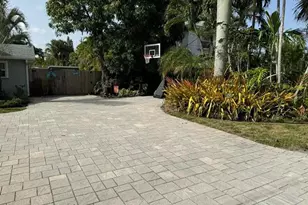 1509 NE 35th St, Oakland Park, FL 33334 - Photo 2