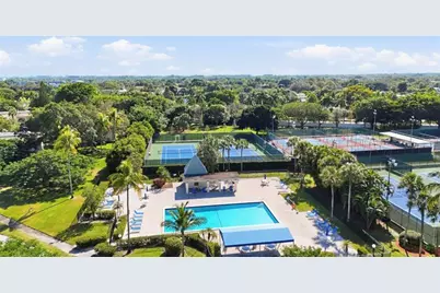 2901  Victoria Cir, Unit #B-2, Coconut Creek, FL 33066 - Photo 24