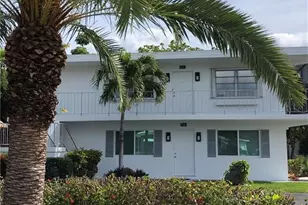 2182 NE 5th Cir, Boca Raton, FL 33431 - Photo 2