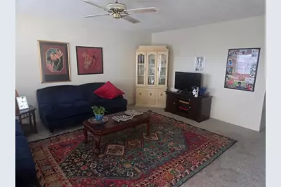 91  Burgundy B, Unit #B, Delray Beach, FL 33484 - Photo 4