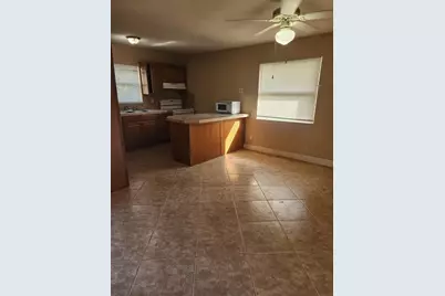 4150  Woodside Dr, Unit #3, Coral Springs, FL 33065 - Photo 4