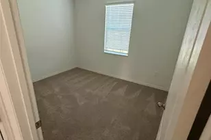 8715 98th Ct, Vero Beach, FL 32967 - Photo 10