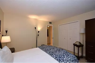 400  Golden Isles Dr, Unit #65, Hallandale Beach, FL 33009 - Photo 20