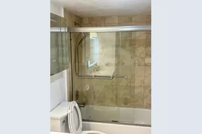 4174  Inverrary Dr, Unit #304, Lauderhill, FL 33319 - Photo 10