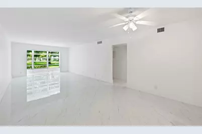 2202  Lucaya Bnd, Unit #M1, Coconut Creek, FL 33066 - Photo 4