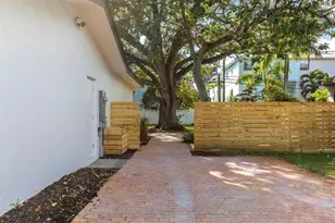 424 NE 2nd St, Pompano Beach, FL 33060 - Photo 22