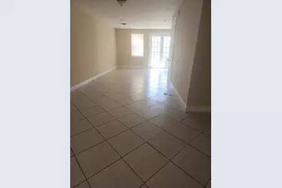 484 NW 43rd St, Oakland Park, FL 33309 - Photo 2