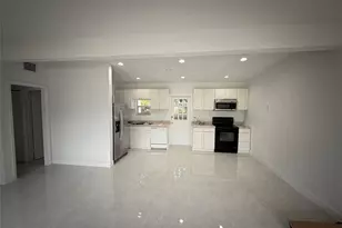 1724 NE 50th Ct, Pompano Beach, FL 33064 - Photo 4