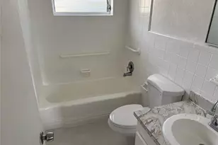 1724 NE 50th Ct, Pompano Beach, FL 33064 - Photo 10