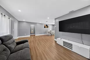 7450 Branch St, Hollywood, FL 33024 - Photo 6