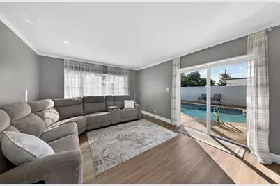 7450  Branch St, Hollywood, FL 33024 - Photo 18