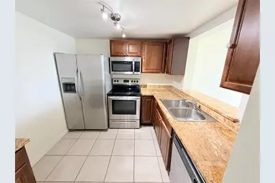 496 NW 165th Street Rd, Unit #D409, Miami, FL 33169 - Photo 4