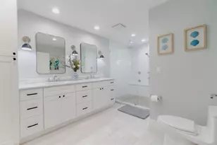 2524 La Cristal Cir, Palm Beach Gardens, FL 33410 - Photo 14