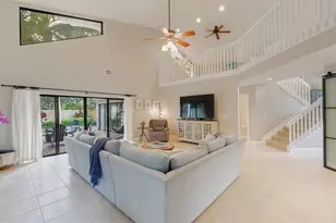 2524 La Cristal Cir, Palm Beach Gardens, FL 33410 - Photo 8