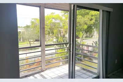 2800 NW 56th Ave, Unit #A305, Lauderhill, FL 33313 - Photo 6