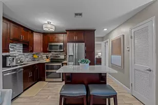 160 Cypress Club Dr, Pompano Beach, FL 33060 - Photo 14