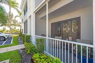 160 Cypress Club Dr, Pompano Beach, FL 33060 - Photo 4