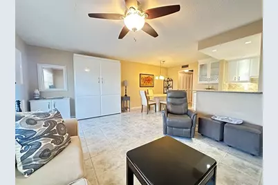 3116  Cambridge E, Unit #3116, Deerfield Beach, FL 33442 - Photo 2