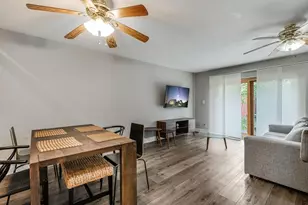 2530 NE 9th St, Fort Lauderdale, FL 33304 - Photo 2