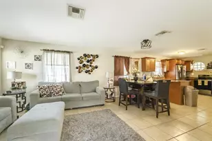1403 SW 27th Ct, Fort Lauderdale, FL 33315 - Photo 2
