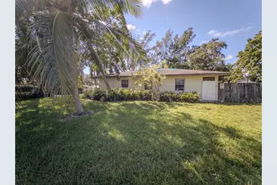 1403 SW 27th Ct, Fort Lauderdale, FL 33315 - Photo 6