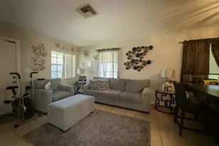 1403 SW 27th Ct, Fort Lauderdale, FL 33315 - Photo 8