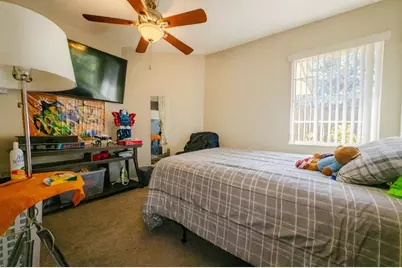 1403 SW 27th Ct, Fort Lauderdale, FL 33315 - Photo 4