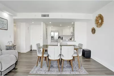 13499 Biscayne Boulevard #610, Miami, FL 33181 - Photo 6
