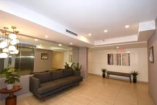 105 Lake Emerald Dr, Oakland Park, FL 33309 - Photo 28