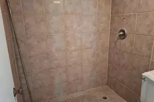 105 Lake Emerald Dr, Oakland Park, FL 33309 - Photo 16