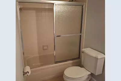 105  Lake Emerald Dr, Unit #405, Oakland Park, FL 33309 - Photo 22