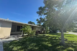 160 SE 15th Ave, Pompano Beach, FL 33060 - Photo 2