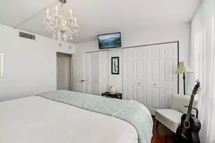 600 Three Islands Boulevard, Hallandale Beach, FL 33009 - Photo 18