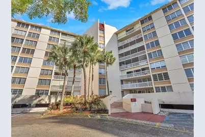 6901  Environ Blvd, Unit #4D, Lauderhill, FL 33319 - Photo 4