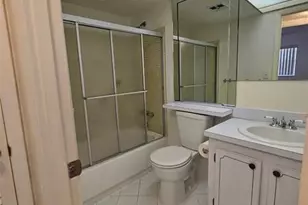 3051 Sunrise Lakes Dr Unit, Fort Lauderdale, FL 33322 - Photo 8