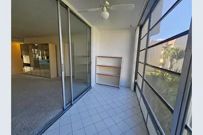 3051  Sunrise Lakes Dr, Unit #203, Fort Lauderdale, FL 33322 - Photo 14