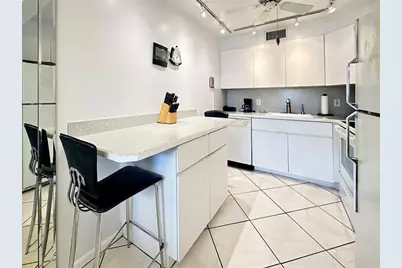 519  Tilford X, Unit #519, Deerfield Beach, FL 33442 - Photo 4