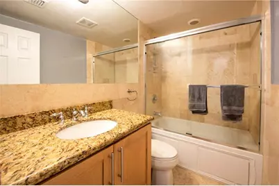 530 NE 15th Ct, Unit #2, Fort Lauderdale, FL 33304 - Photo 10