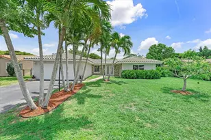 2757 NW 83rd Terrace, Coral Springs, FL 33065 - Photo 2